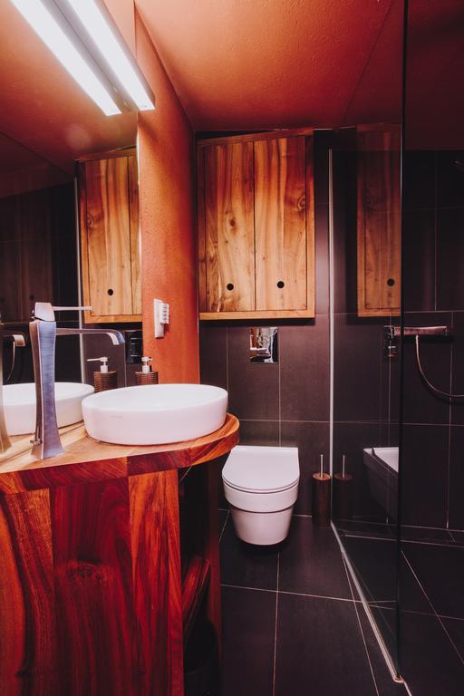 House Raduha Hotel Luce Ngoại thất bức ảnh